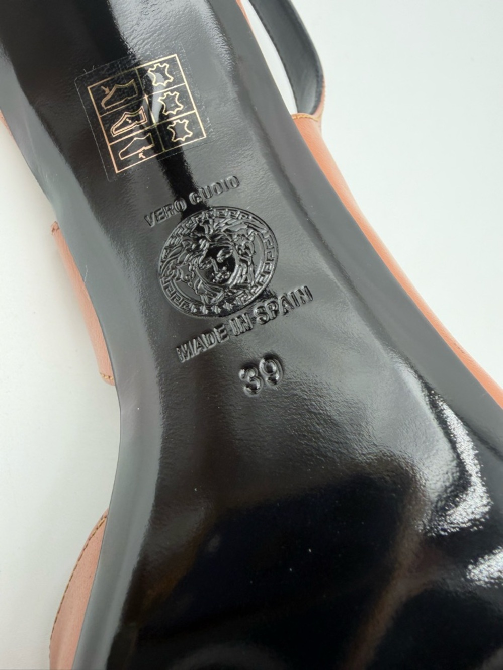 Versace La Medusa slingback pumps - 39 - Picture 7 of 8